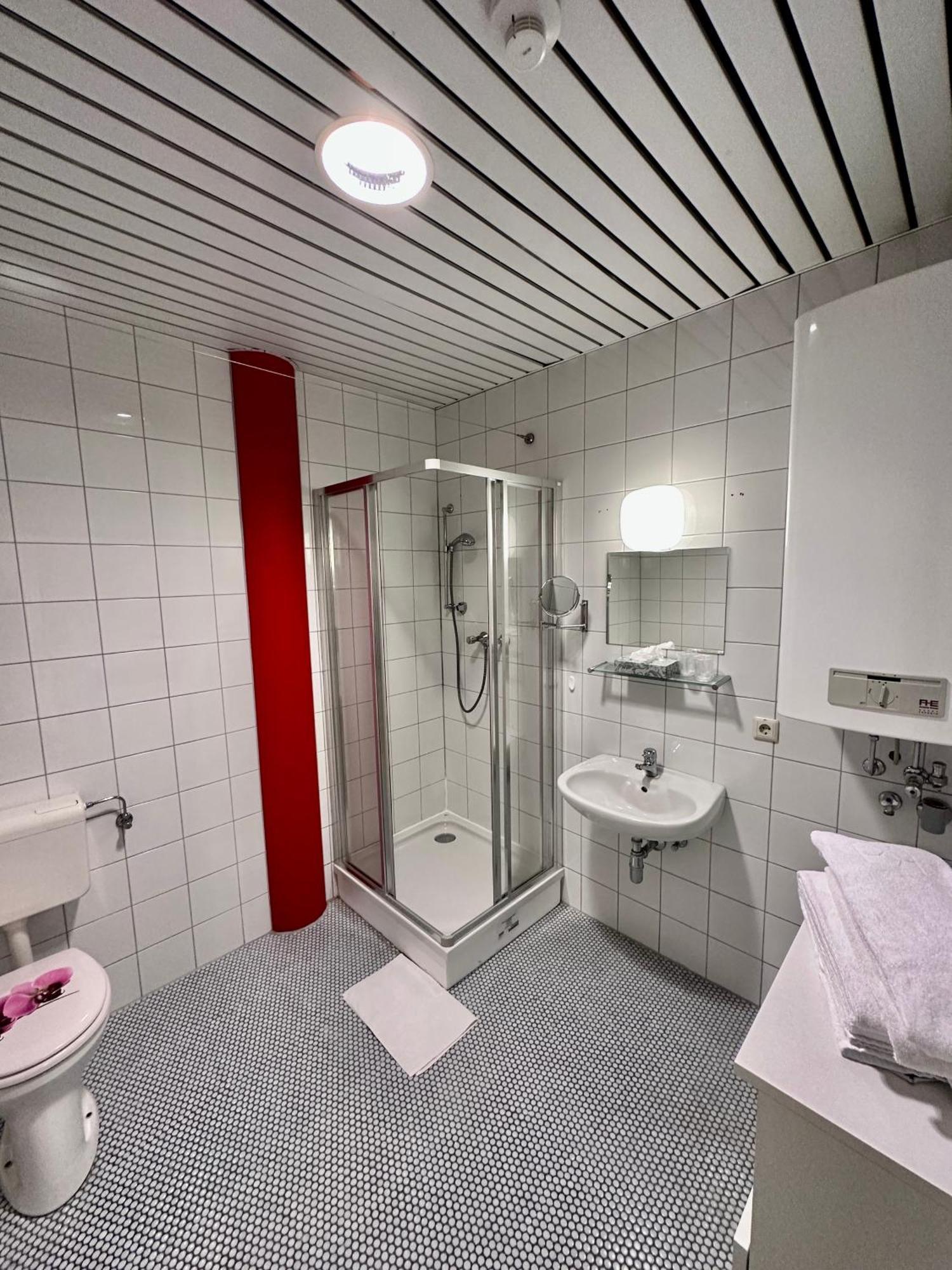 Kobra Room In Spielberg Spielberg Bei Knittelfeld Exterior foto